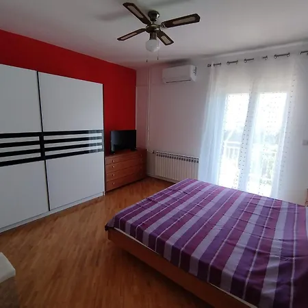 Tudija Apartment3-west Side Place, 90m2, Big Terrace, Beautiful Front View Апартаменты *