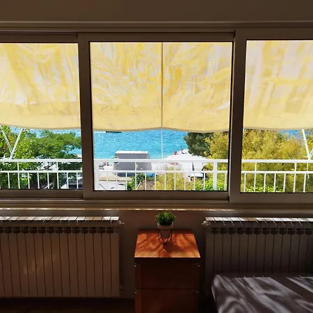 Tudija Apartment3-west Side Place, 90m2, Big Terrace, Beautiful Front View * Trogir