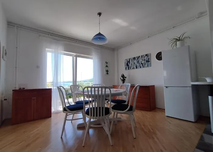 Apartament Tudija Apartment3-west Side Place, 90m2, Big Terrace, Beautiful Front View Trogir