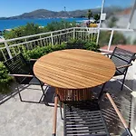Tudija Apartment3-west Side Place, 90m2, Big Terrace, Beautiful Front View