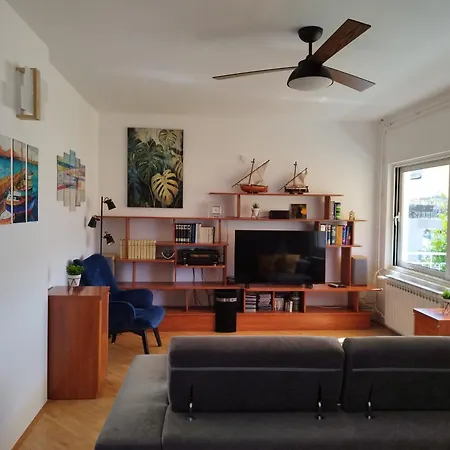 Appartement Tudija Apartment3-west Side Place, 90m2, Big Terrace, Beautiful Front View