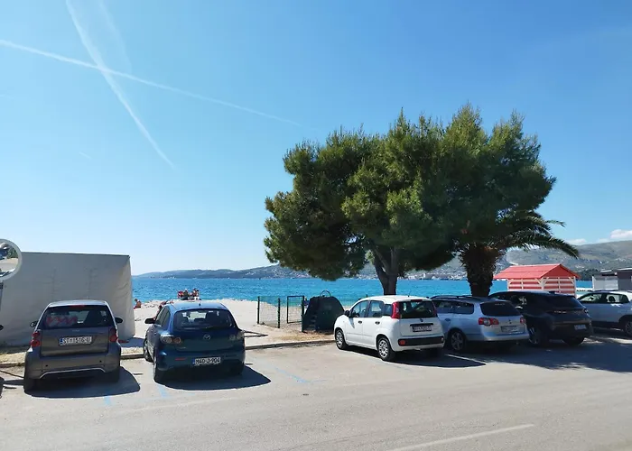 Tudija Apartment3-west Side Place, 90m2, Big Terrace, Beautiful Front View Appartement Trogir