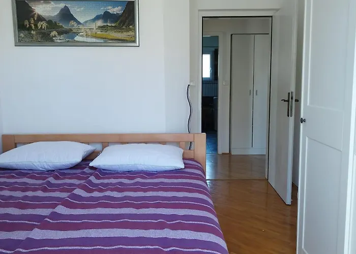 Tudija Apartment3-west Side Place, 90m2, Big Terrace, Beautiful Front View Appartement Trogir