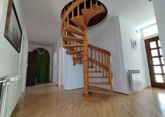 Appartement Tudija Apartment3-west Side Place, 90m2, Big Terrace, Beautiful Front View *